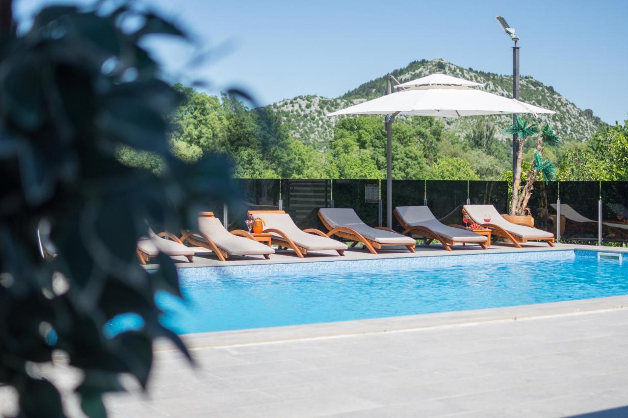 Adria Centar Kocusa Ljubuški Exterior foto