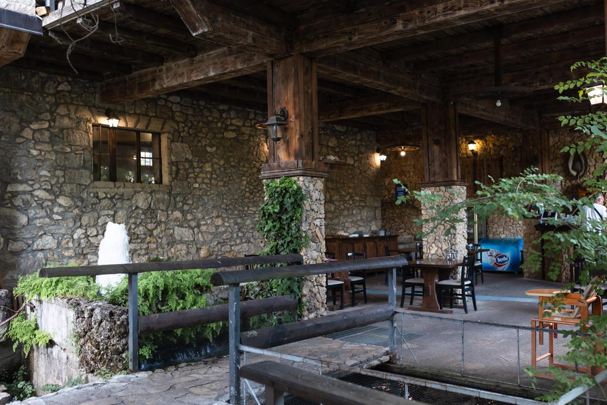 Adria Centar Kocusa Ljubuški Exterior foto